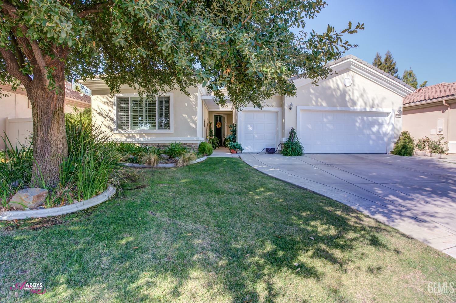 5706 Park Place Drive  Bakersfield CA 93306 photo