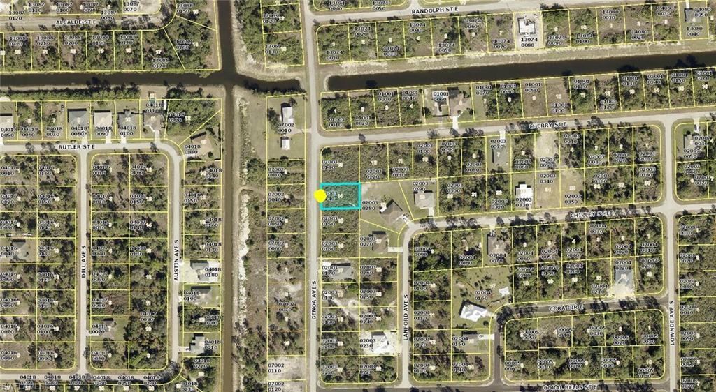 Property Photo: 309 Genoa Ave S FL 33974