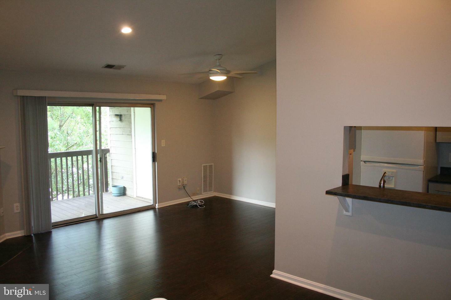 Property Photo:  6702 Rapid Water Way 302  MD 21060 