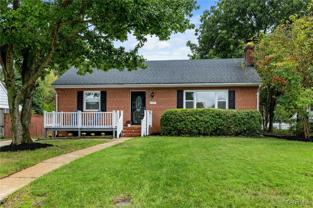 Property Photo:  2307 Dee Kay Drive  VA 23228 