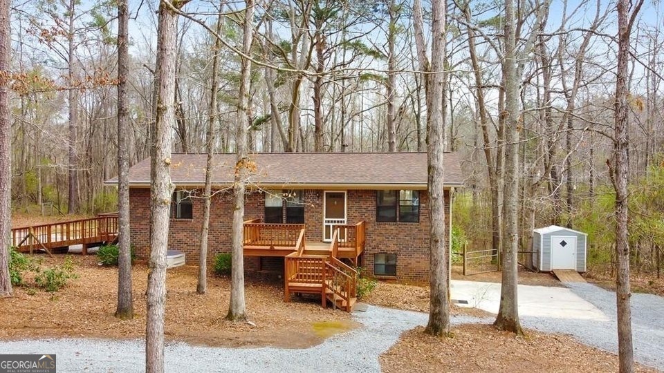 Property Photo:  220 Winding Stream Trail  GA 30228 