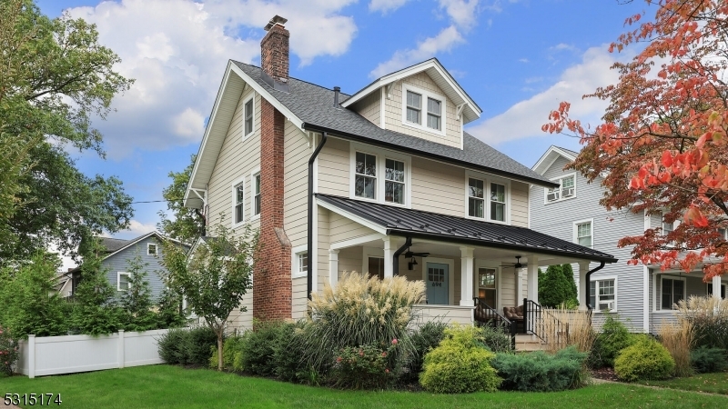 Property Photo:  694 Westfield Ave  NJ 07090 