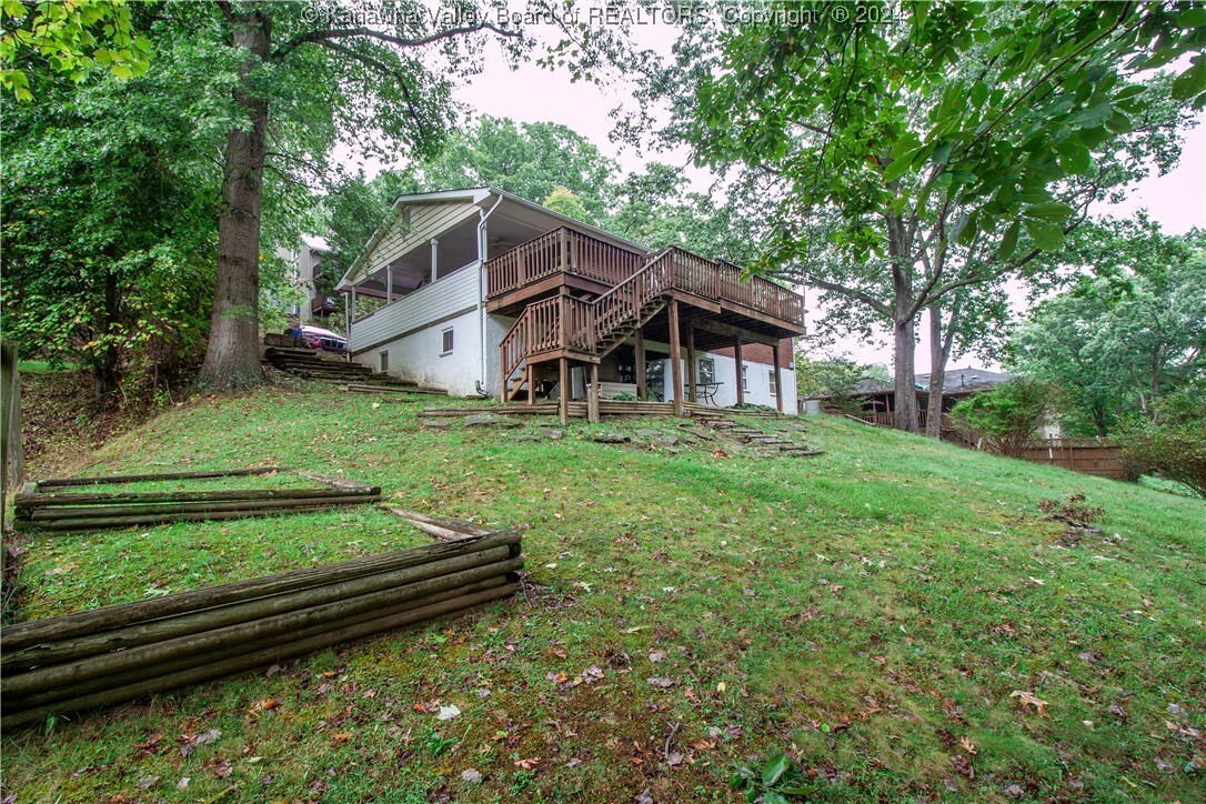 Property Photo:  814 Daverton Road  WV 25303 