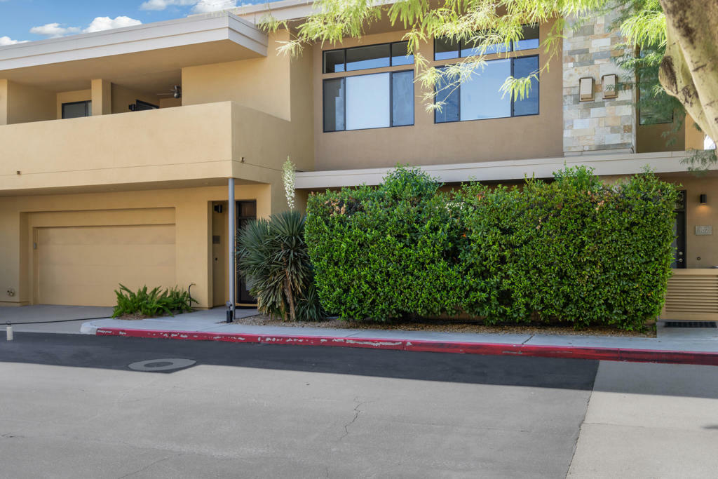 Property Photo:  840 E Palm Canyon Drive 202  CA 92264 