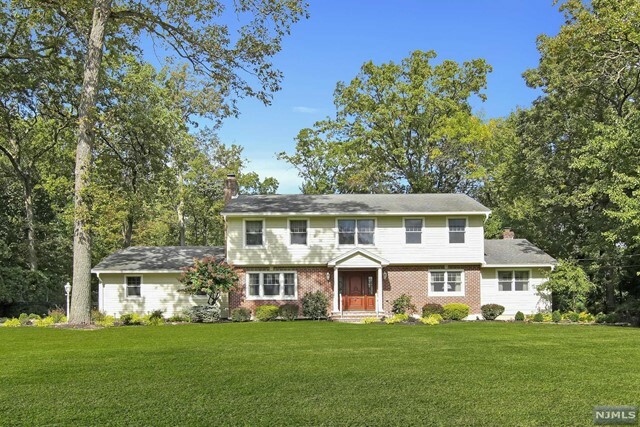 Property Photo:  31 Thistle Lane  NJ 07430 