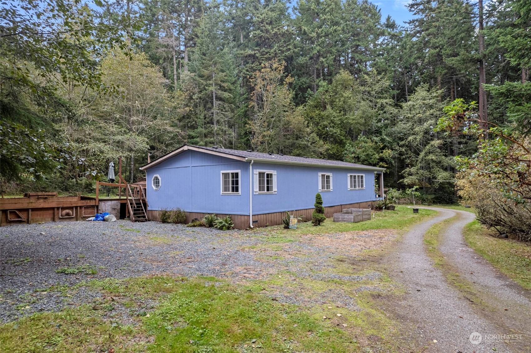 Property Photo:  815  Classic Road  WA 98253 