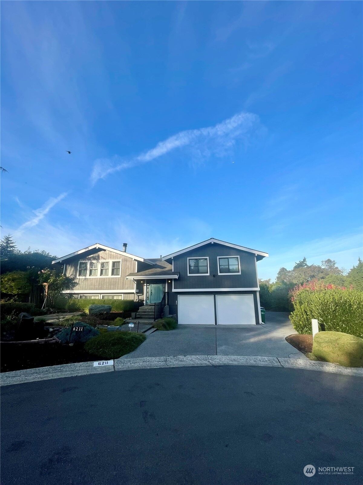 Property Photo:  6211 105th Avenue NE  WA 98033 