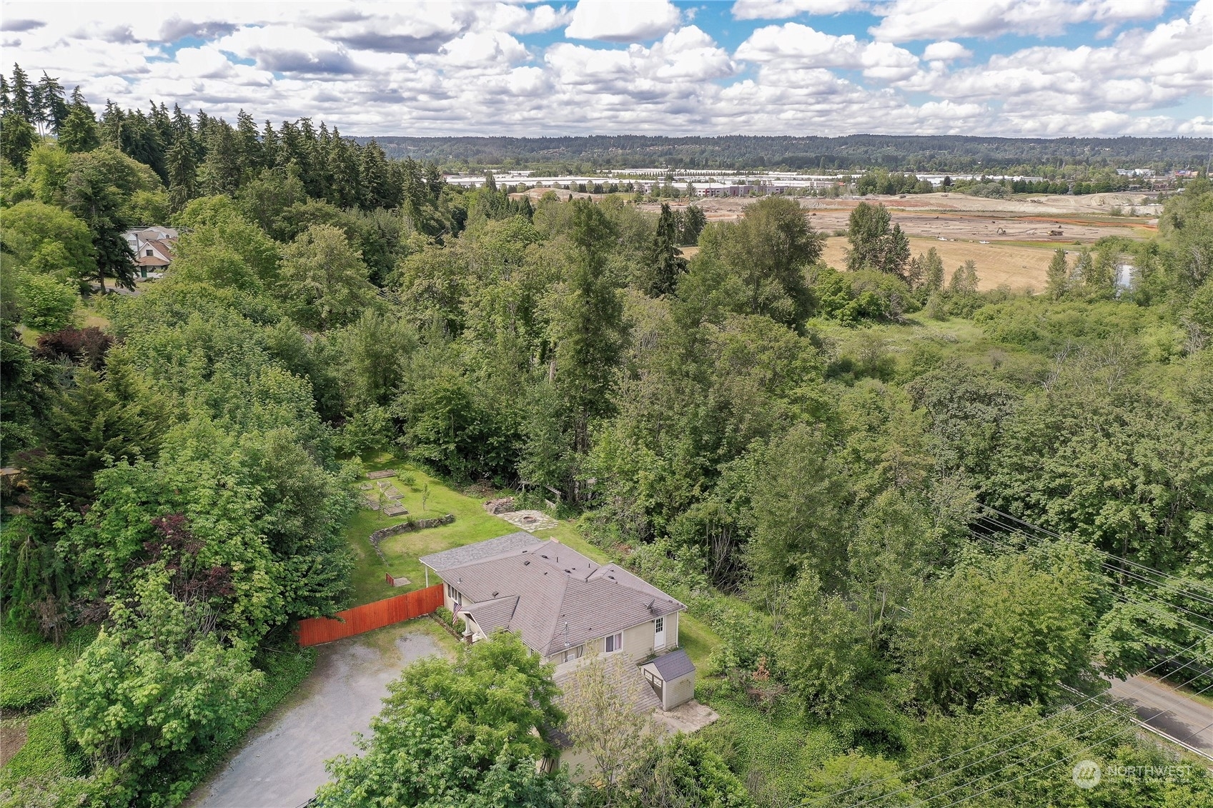 Property Photo:  707 Oak Street  WA 98354 