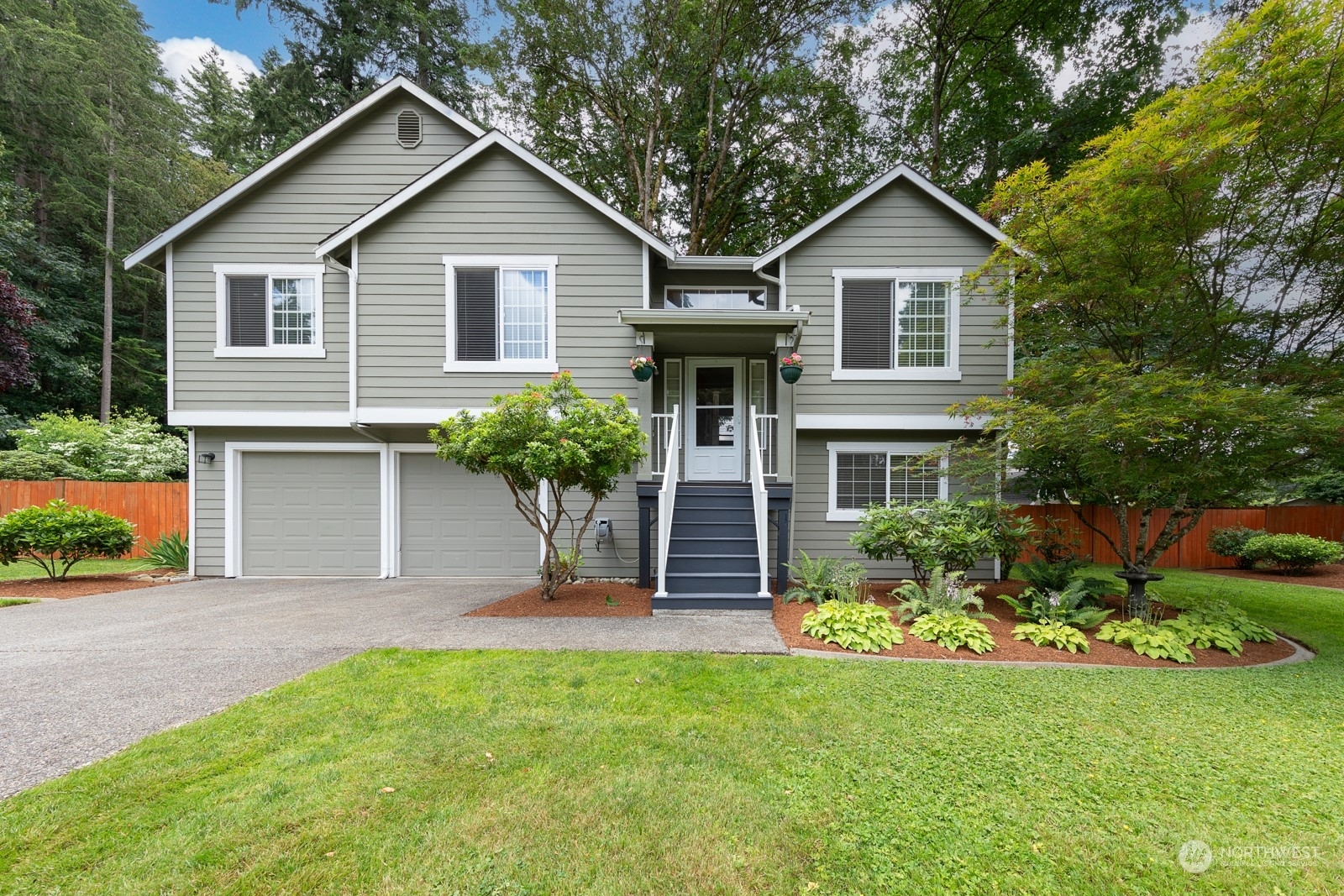 Property Photo:  32563 NE 46th Place  WA 98014 