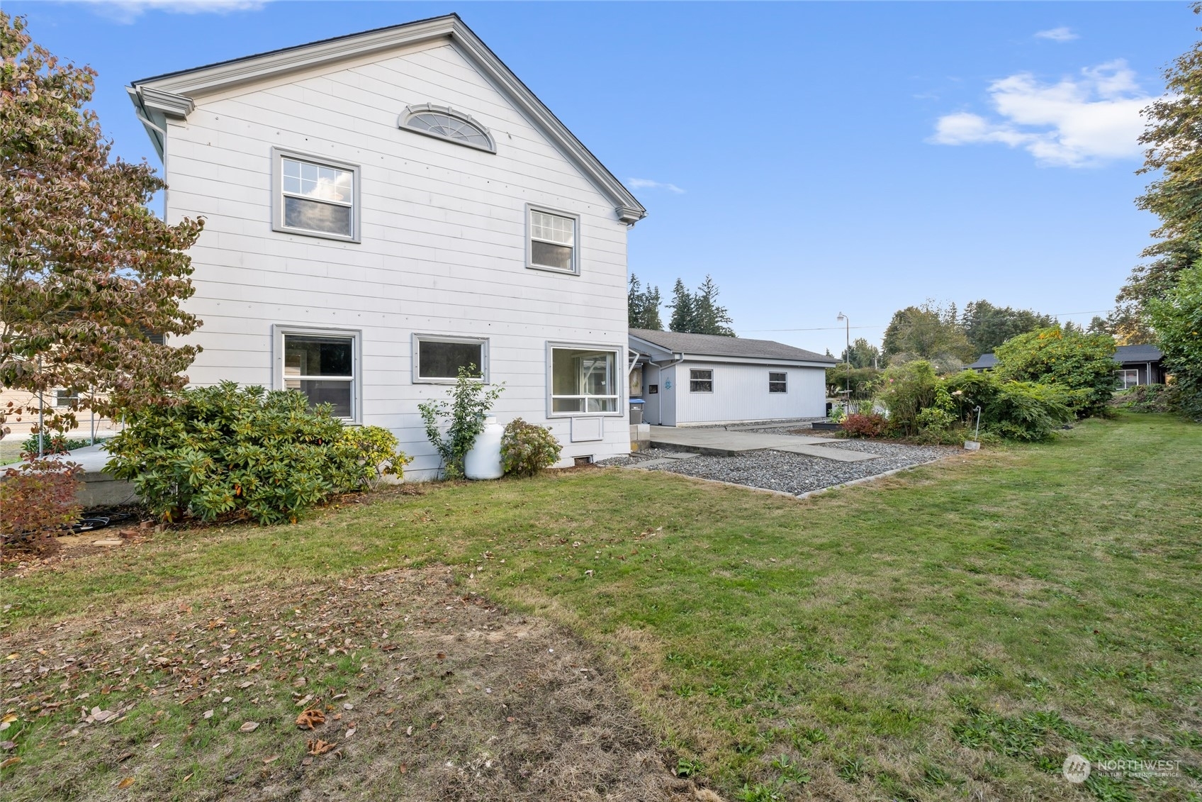 Property Photo:  4412 Dyes Inlet Rd NW  WA 98312 