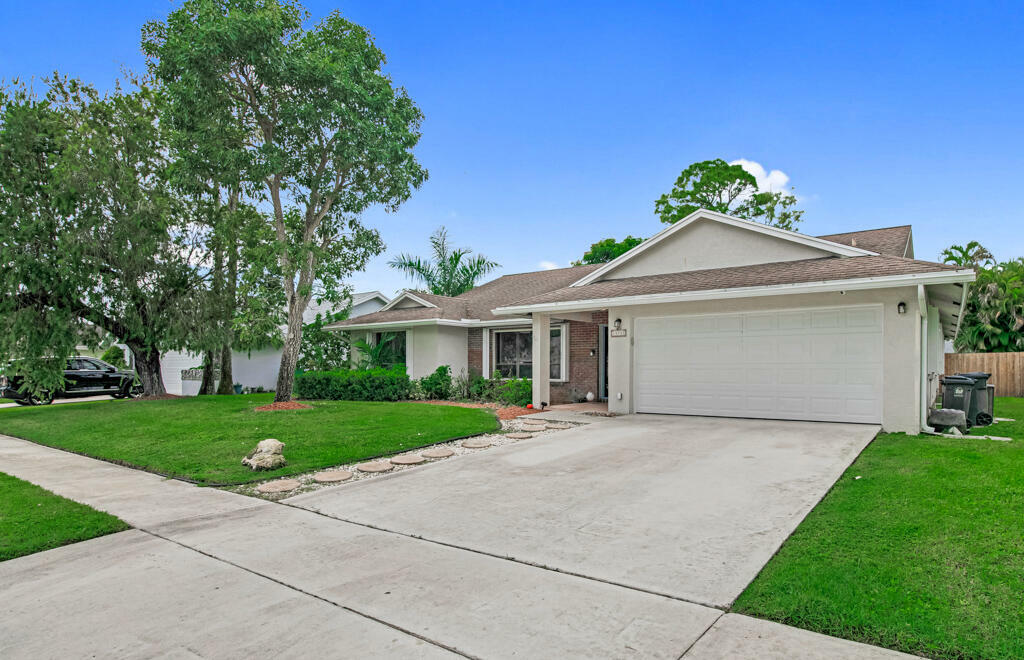 Property Photo:  13733 Exotica Lane  FL 33414 