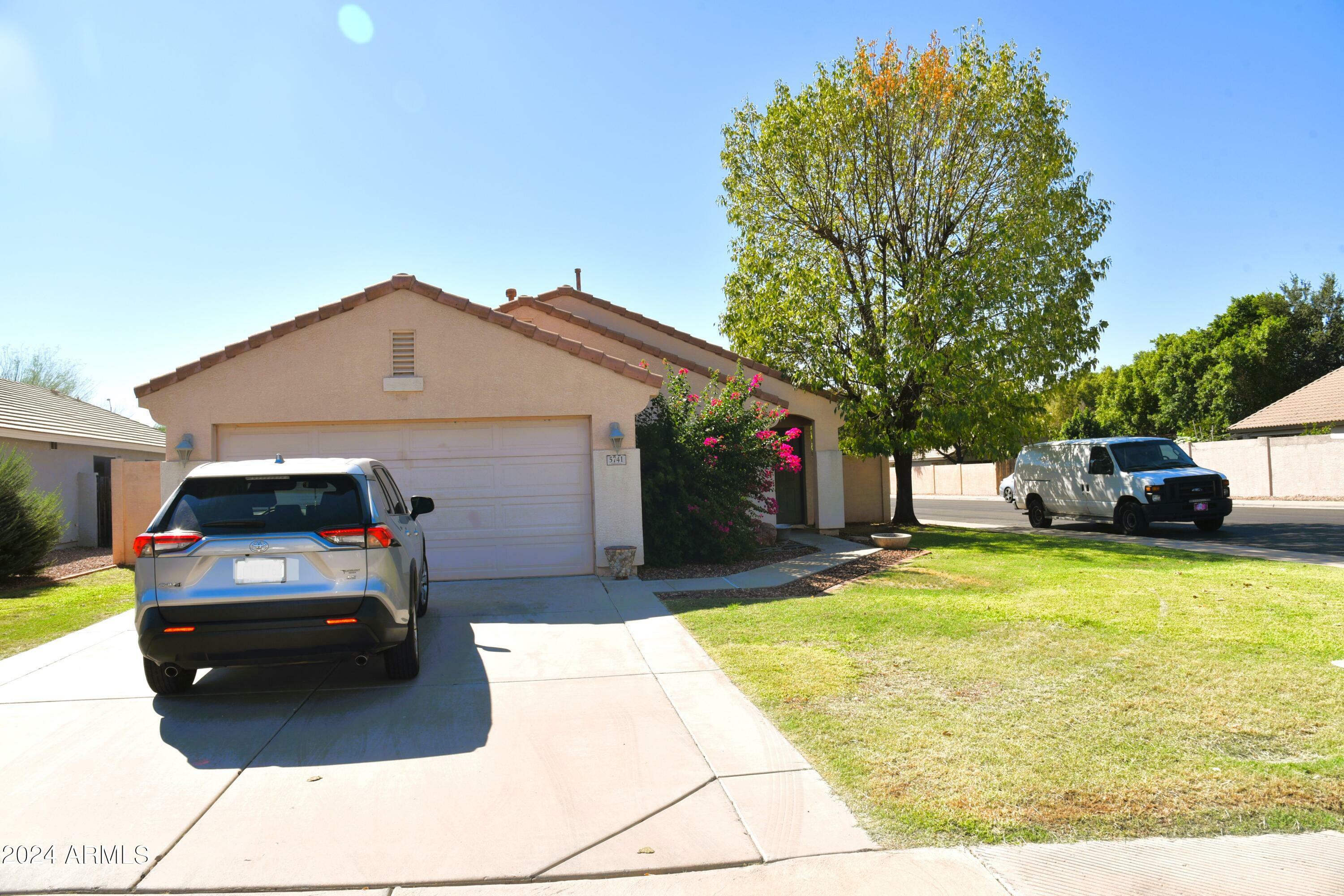 Property Photo:  5741 E Gable Circle  AZ 85206 