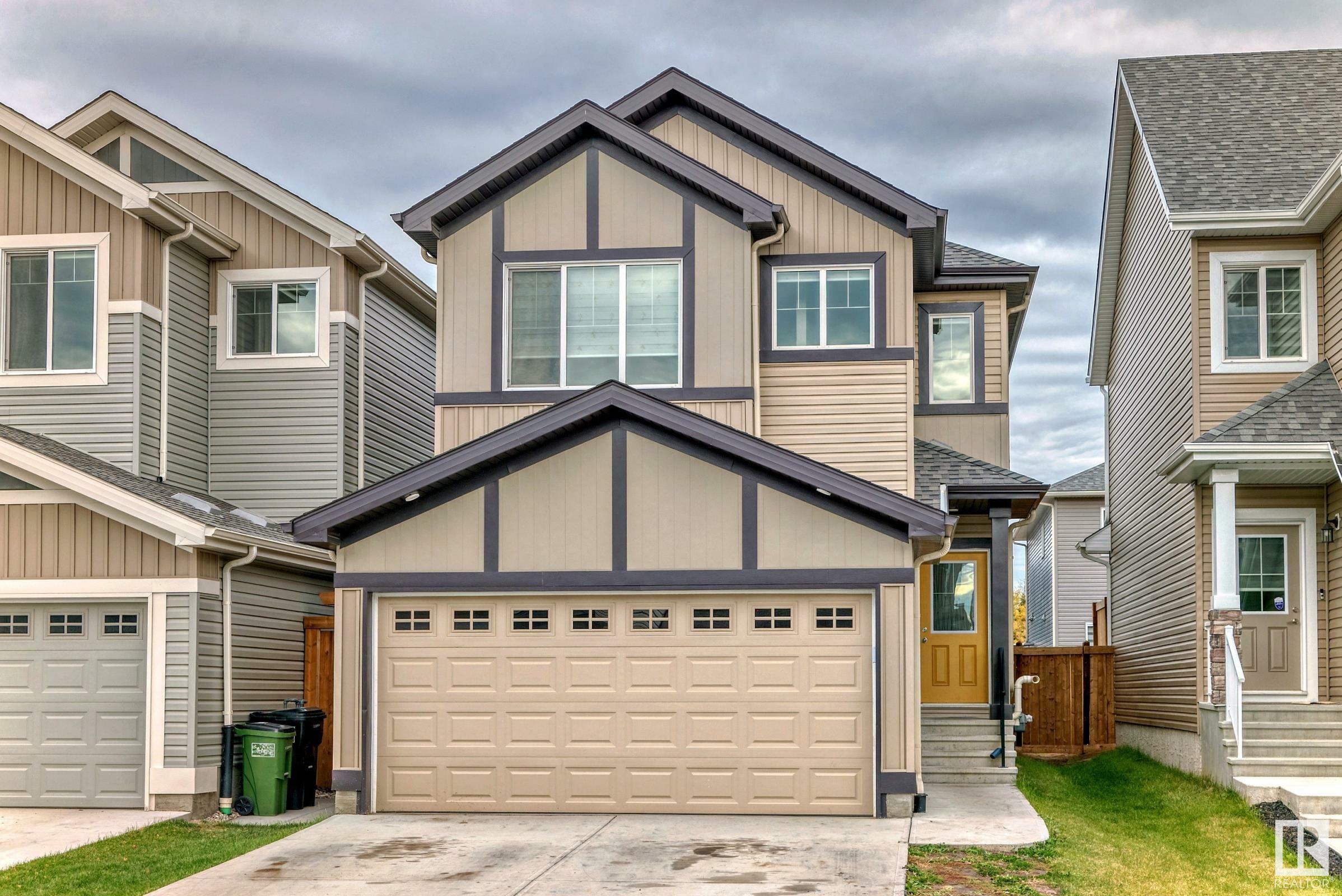 Property Photo:  1724 Erker Way NW  AB T6M 1J2 