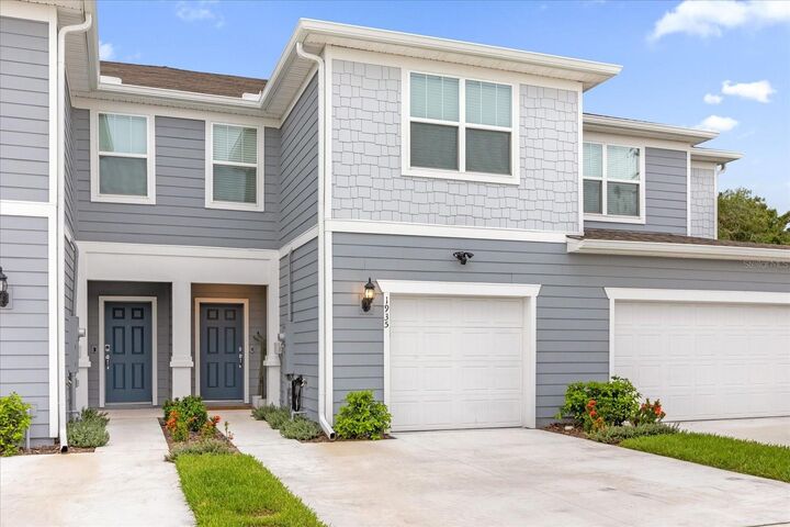 Property Photo: 1935 Canny Cove FL 32792
