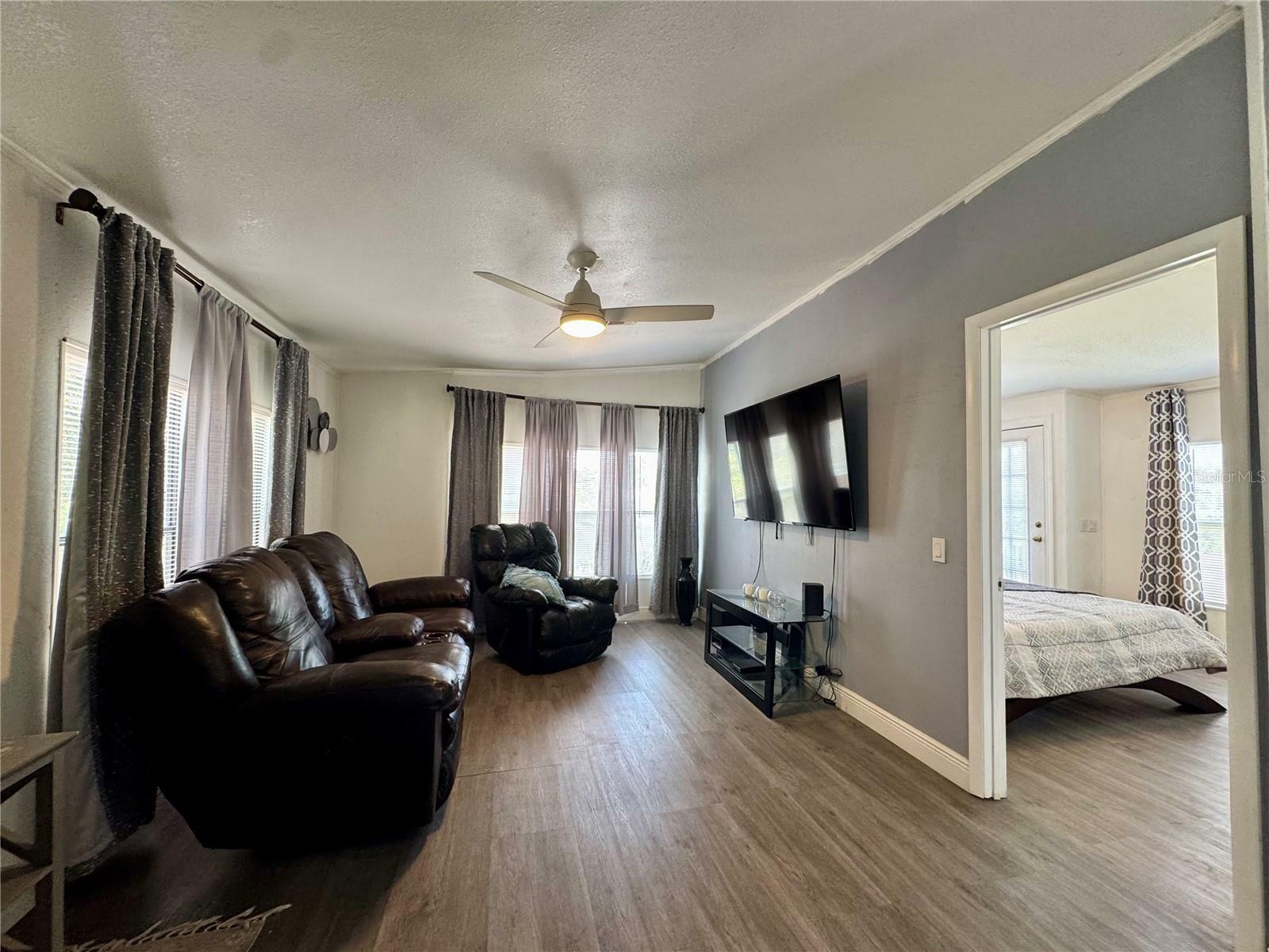 Property Photo: 10780 Hwy 60 E FL 33898