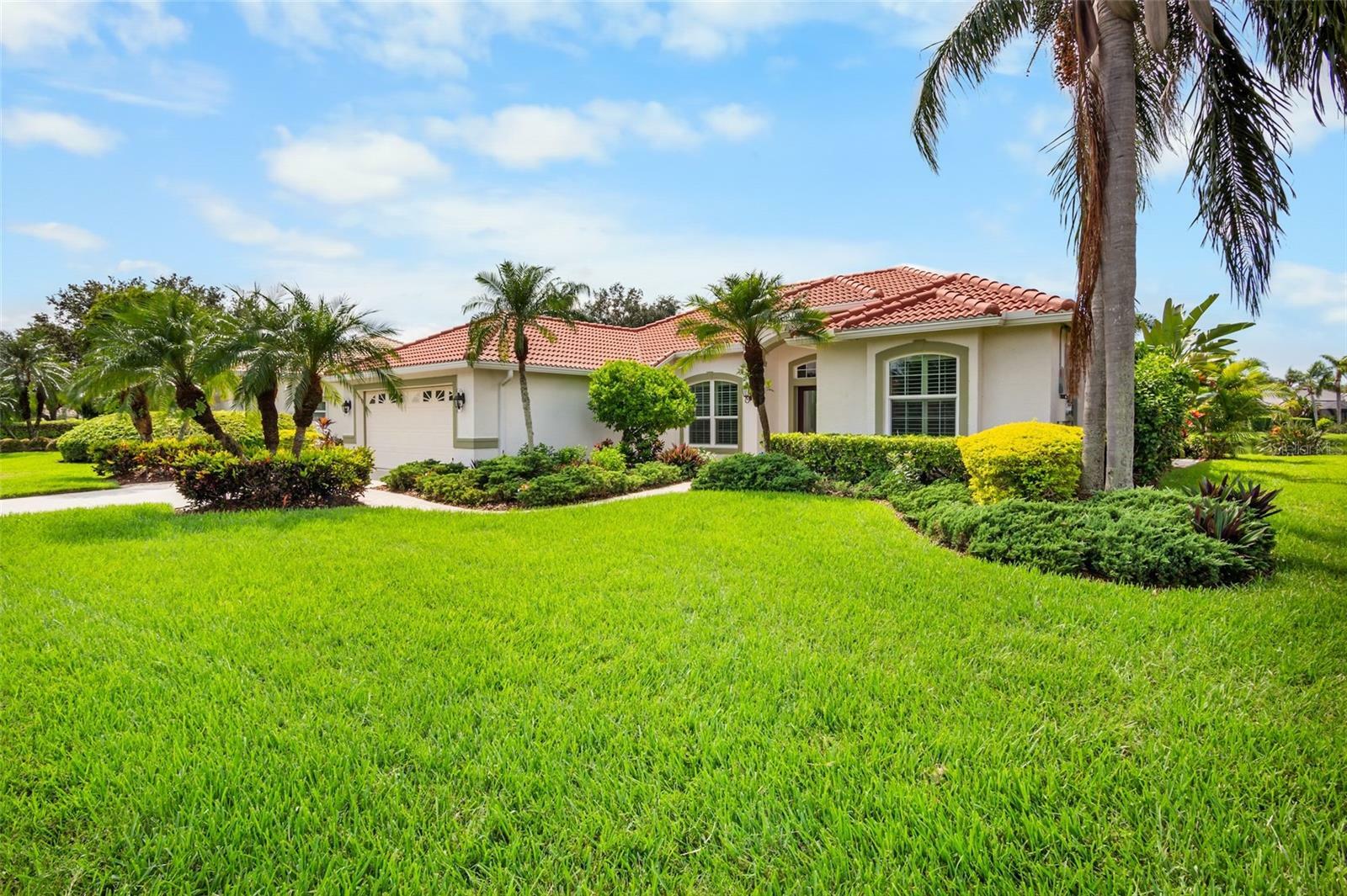 Property Photo:  7940 Meadow Rush Loop  FL 34238 