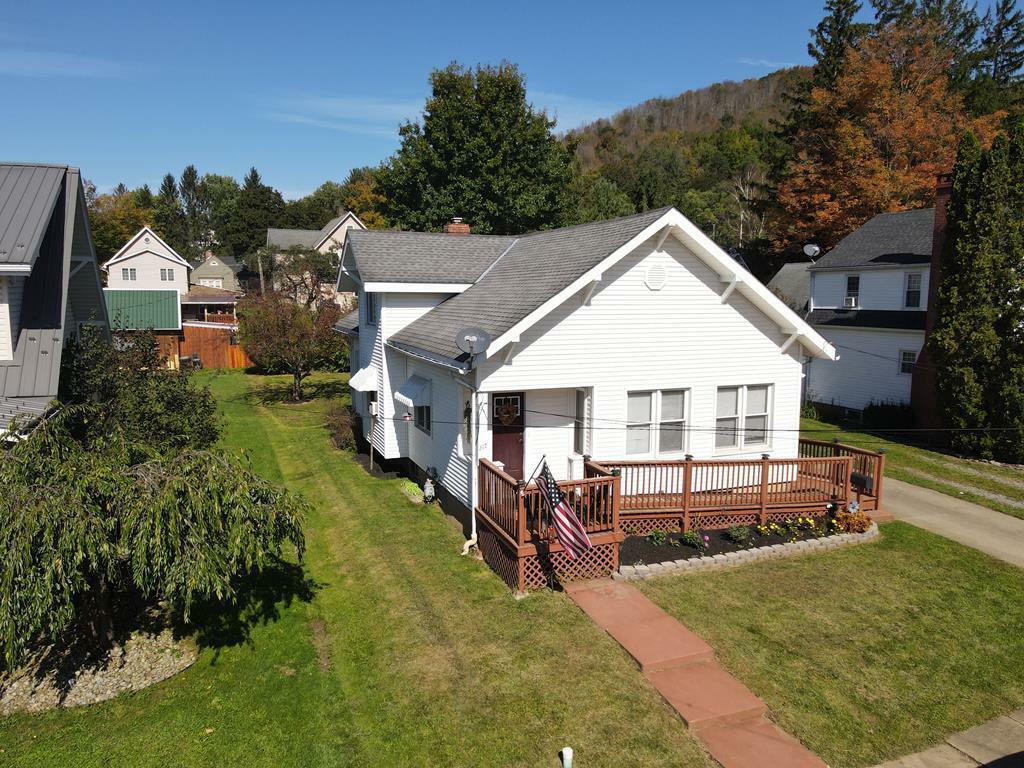 Property Photo:  217 Chestnut Street  PA 16743 