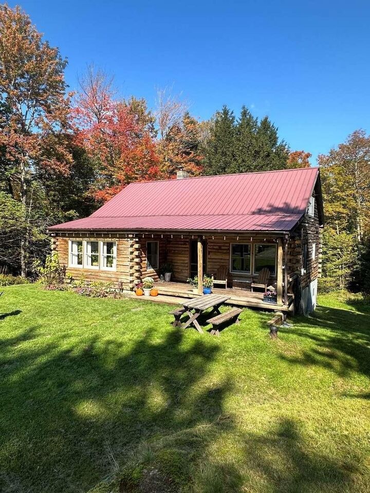 115 Russell Road  Waterbury VT 05677 photo