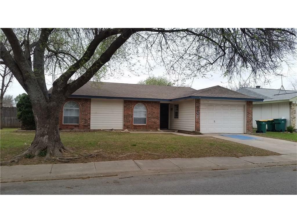 Property Photo: 5401 Countess Court TX 75065