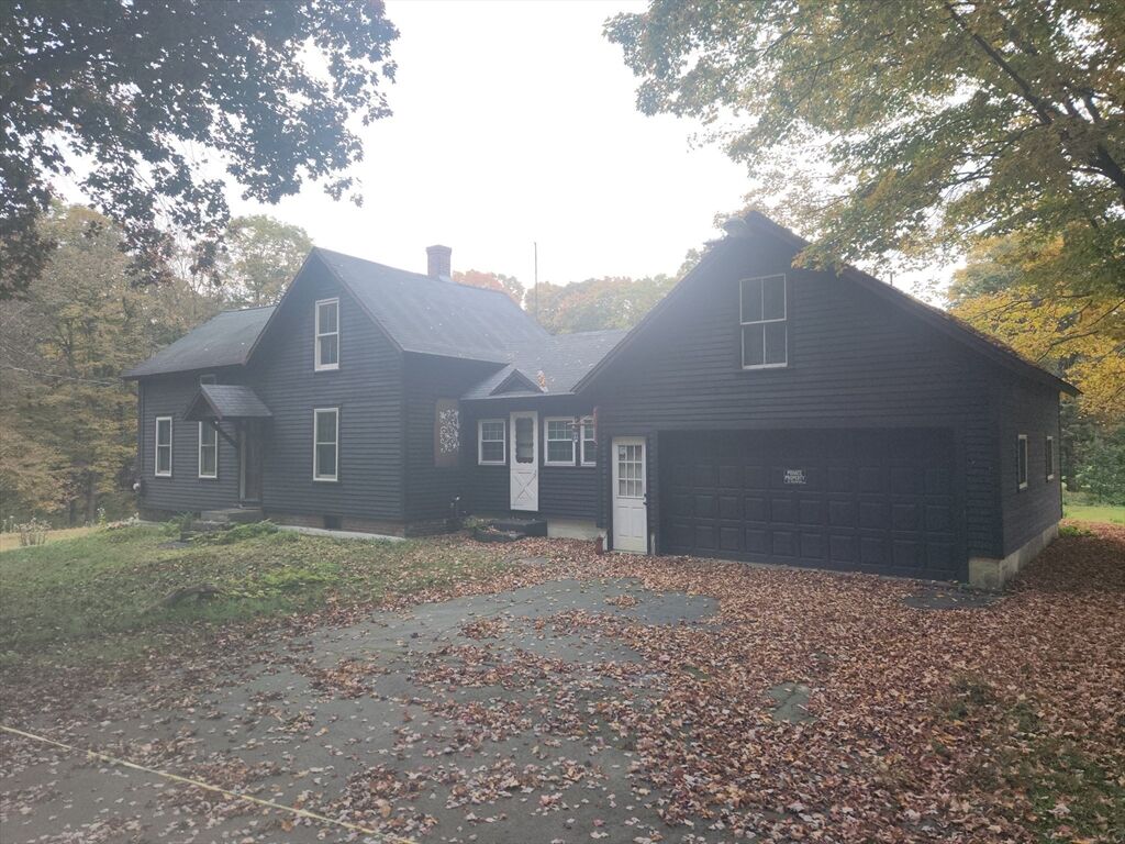 Property Photo:  520 River Rd  MA 01342 