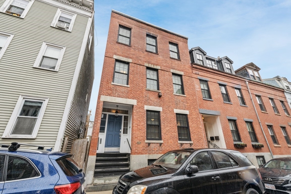 Property Photo:  7 Allston Street 3  MA 02129 