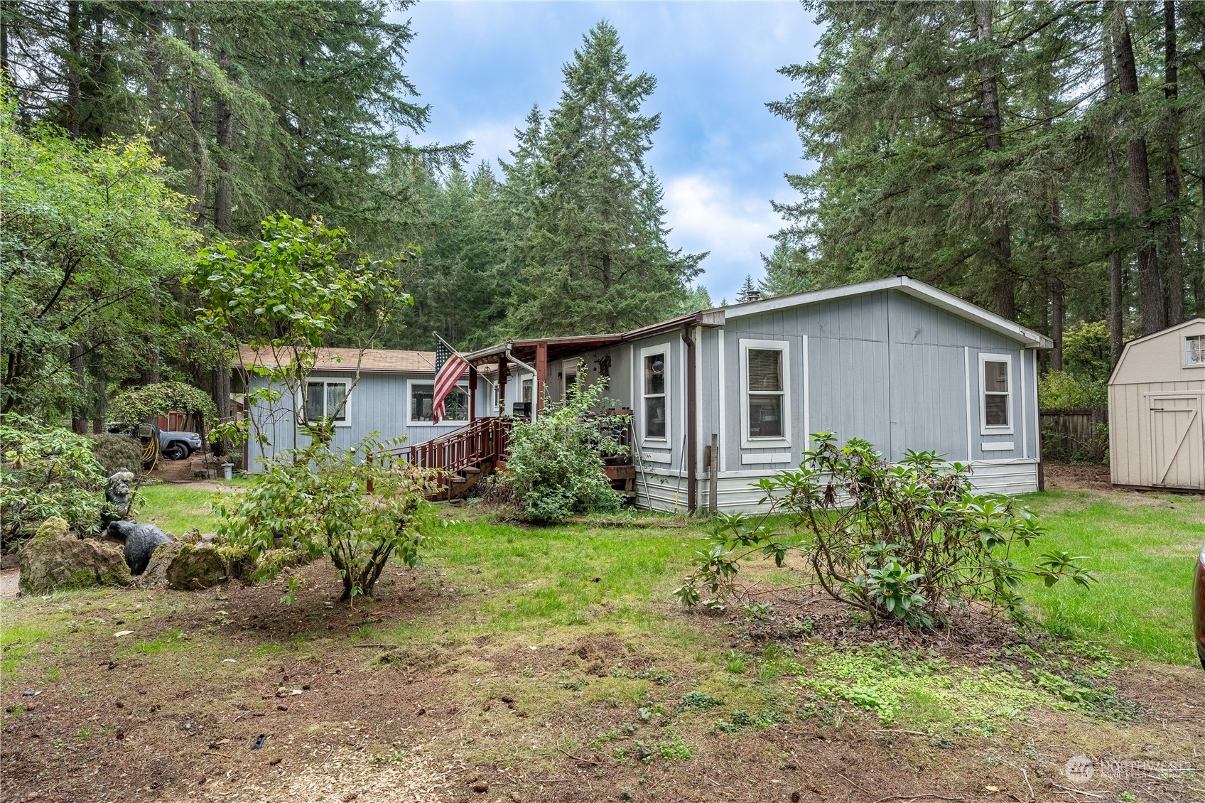 Property Photo:  11070  Fairview Boulevard SW  WA 98367 