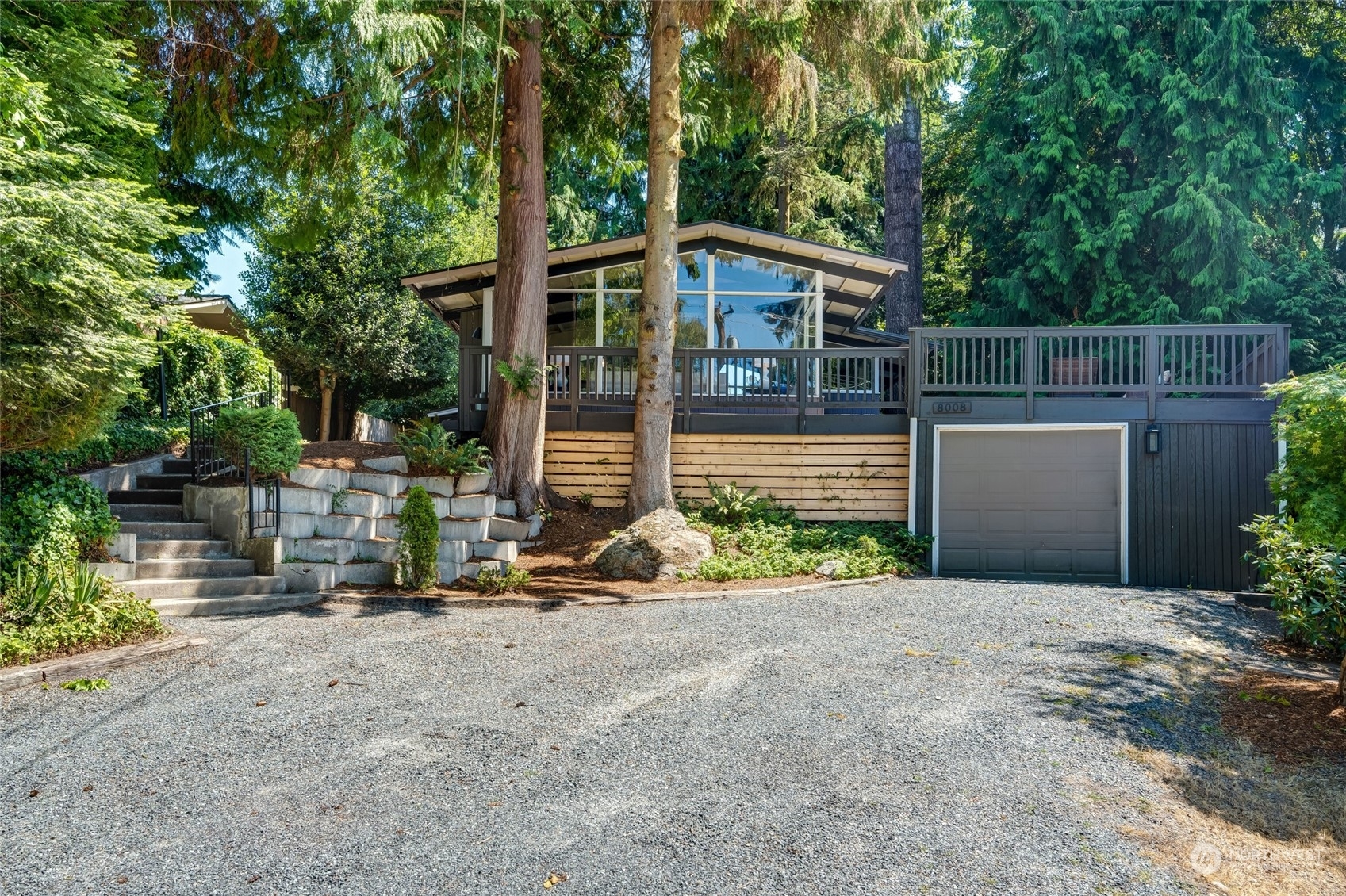 8008 Talbot Road  Edmonds WA 98026 photo