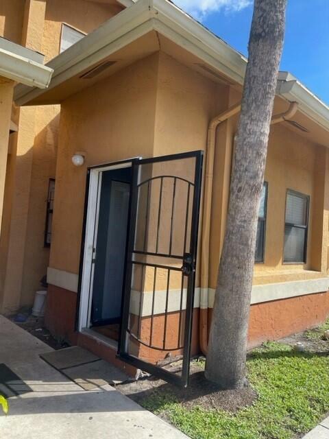 Property Photo:  2551 NW 56th Avenue 2-20  FL 33313 