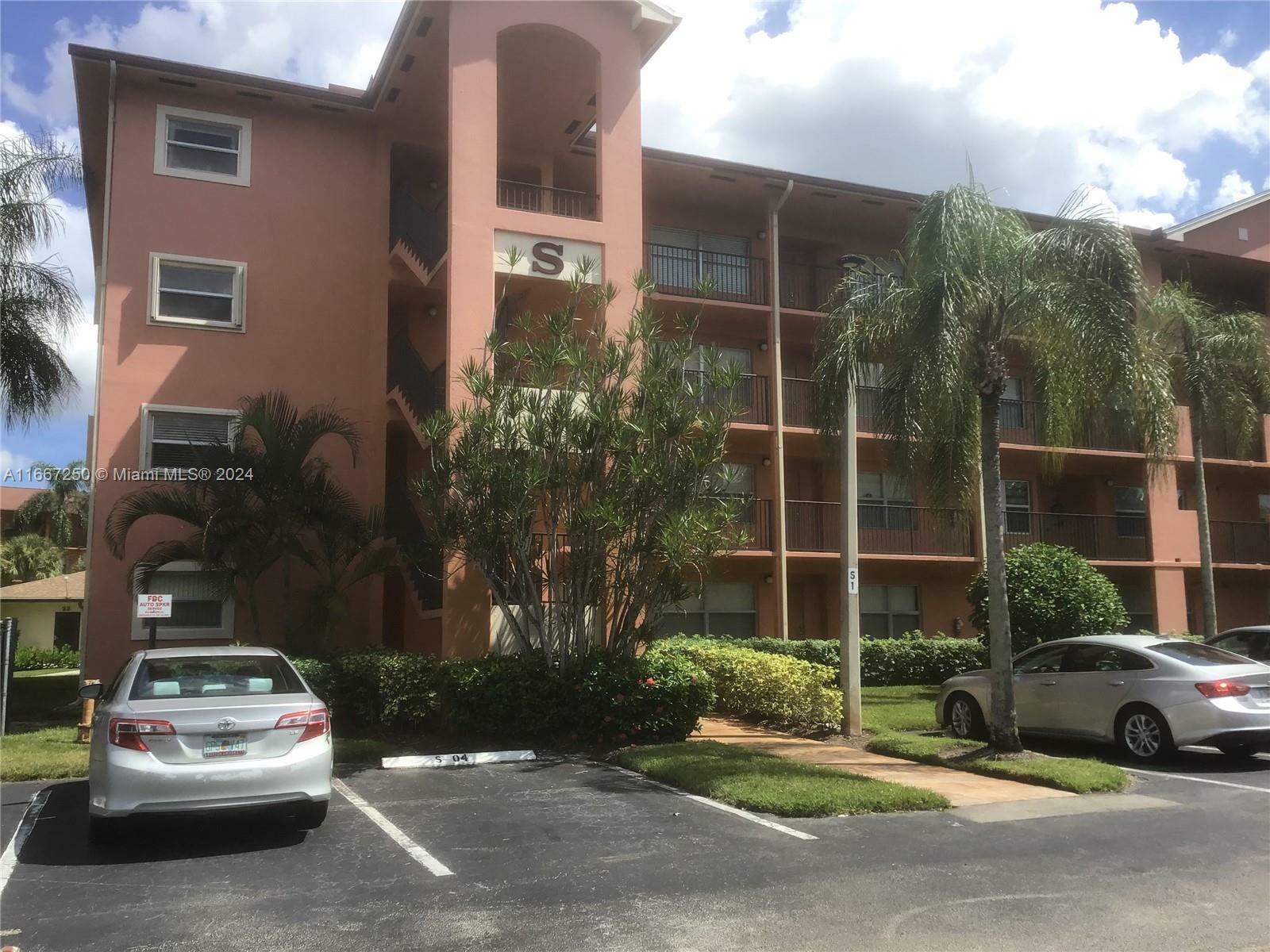 Property Photo:  701 SW 142nd Ave 104S  FL 33027 