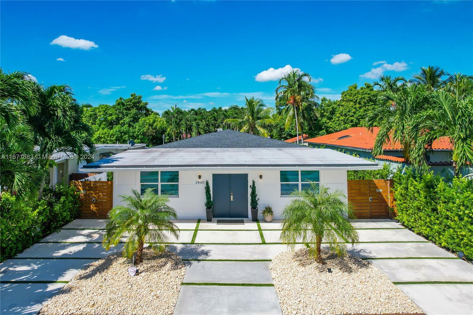 Property Photo:  2840 SW 65th Ave  FL 33155 