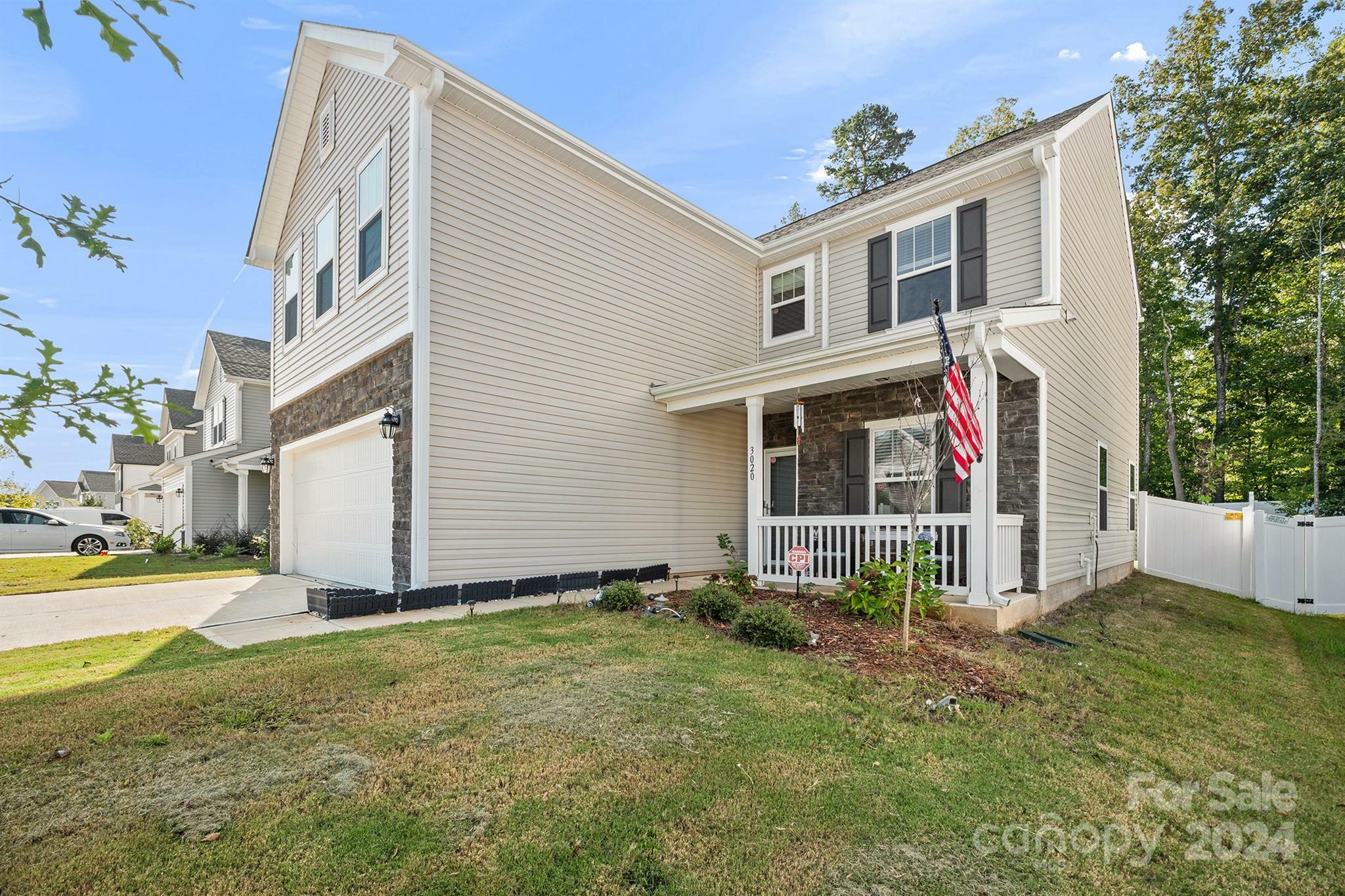 Property Photo:  3020 Pinehills Way  NC 28120 