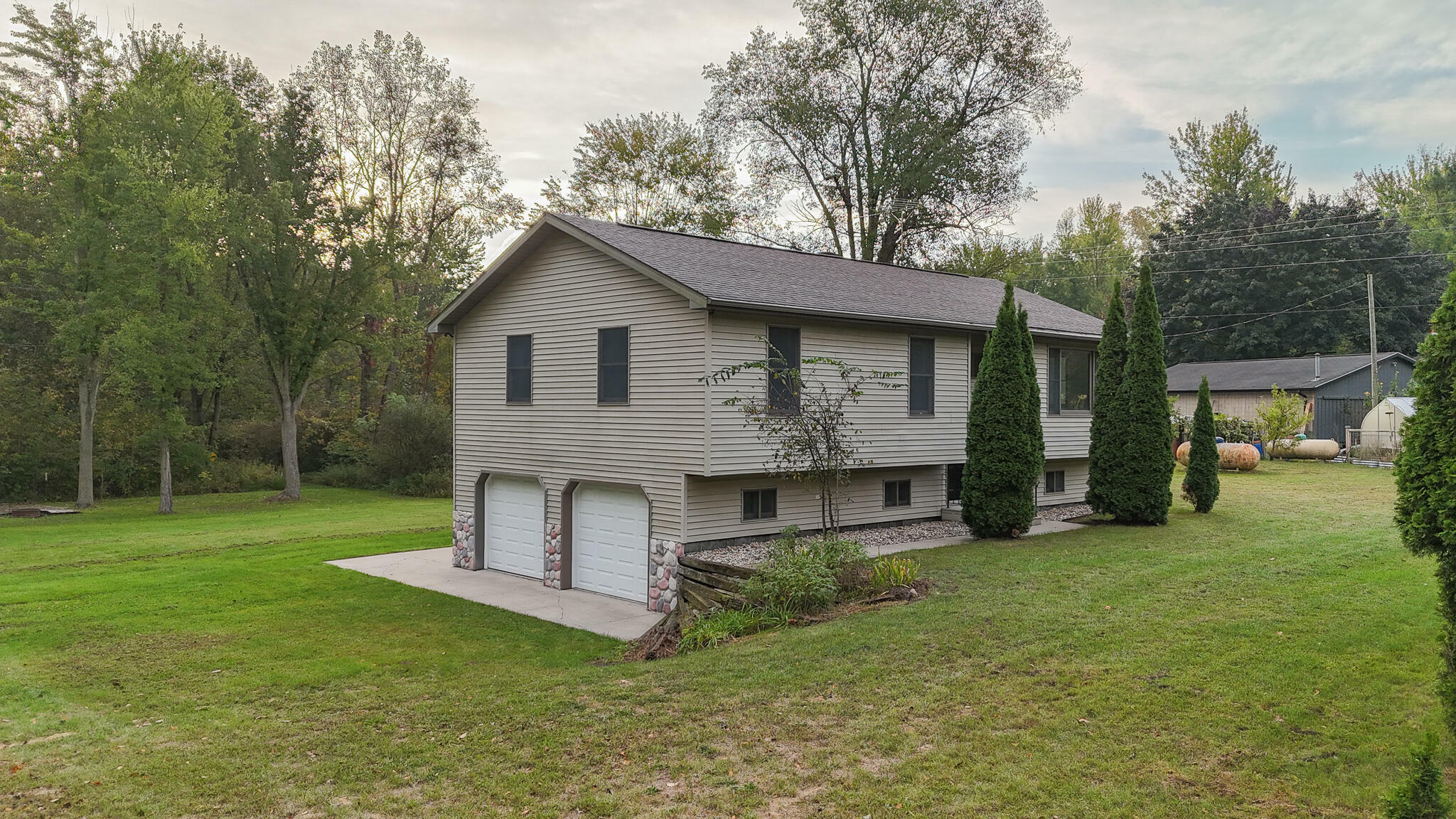 Property Photo:  27650 Swamp Street  MI 49047 