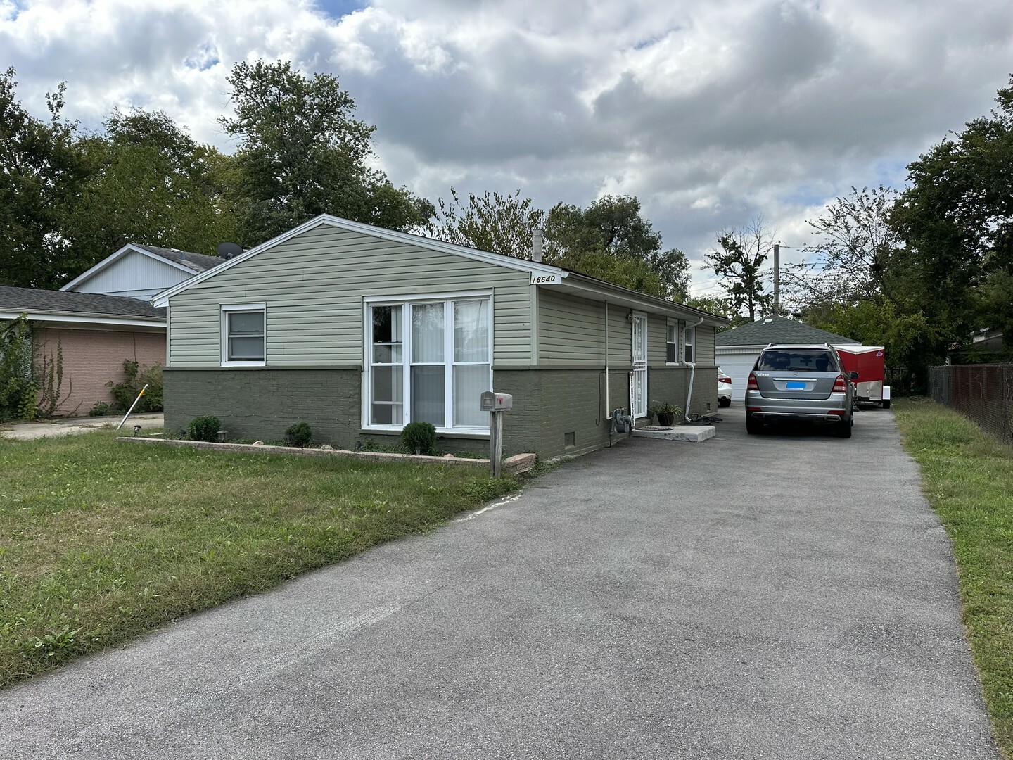 Property Photo:  16640 Marshfield Avenue  IL 60428 