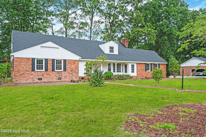 Property Photo:  306 Granville Drive  NC 27858 