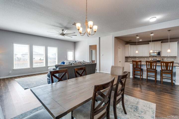 Property Photo:  8918 Holland Park  TX 78109 