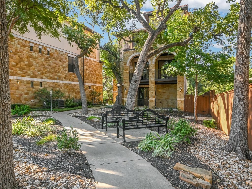 Property Photo:  2505 Enfield Road 8  TX 78703 