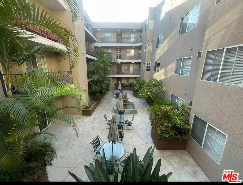 Property Photo:  801   Pine Ave 113  CA 90813 