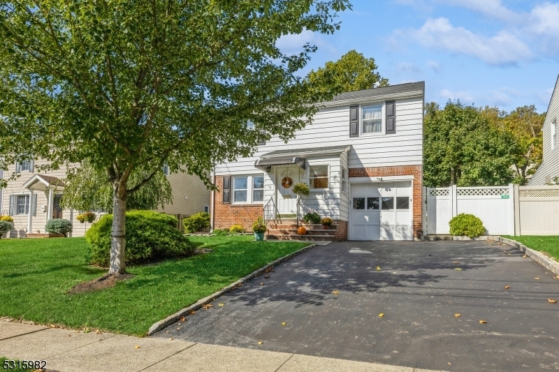 Property Photo:  18 Hillside Ave  NJ 07009 