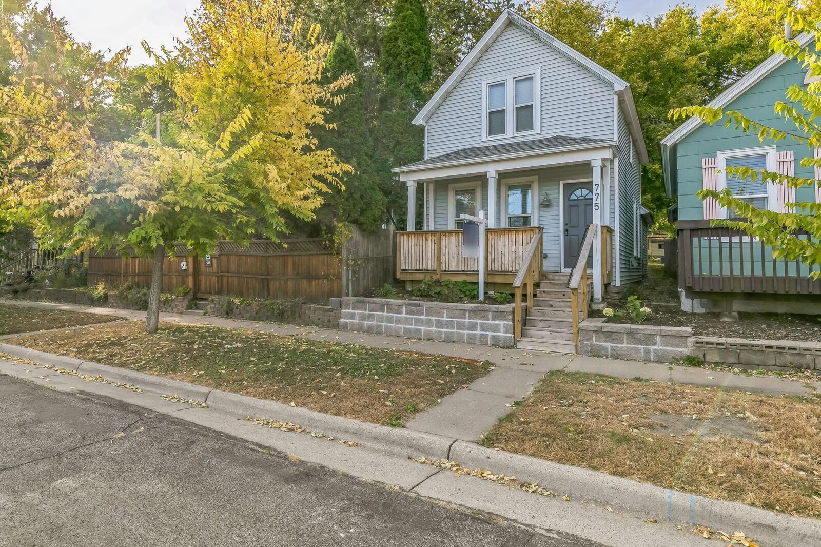 Property Photo: 775 Butternut Avenue MN 55102