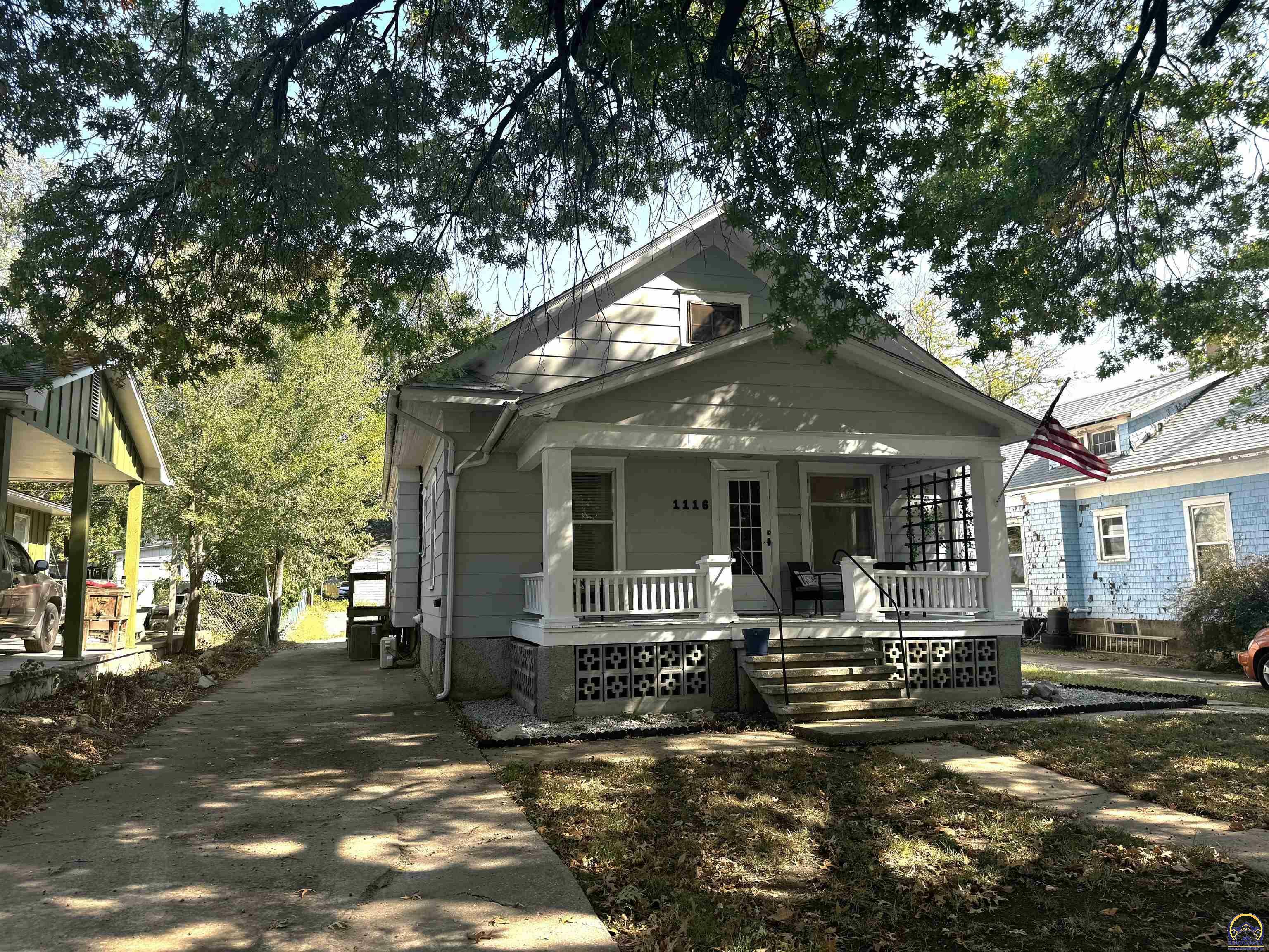 Property Photo: 1116 Washington St KS 66801