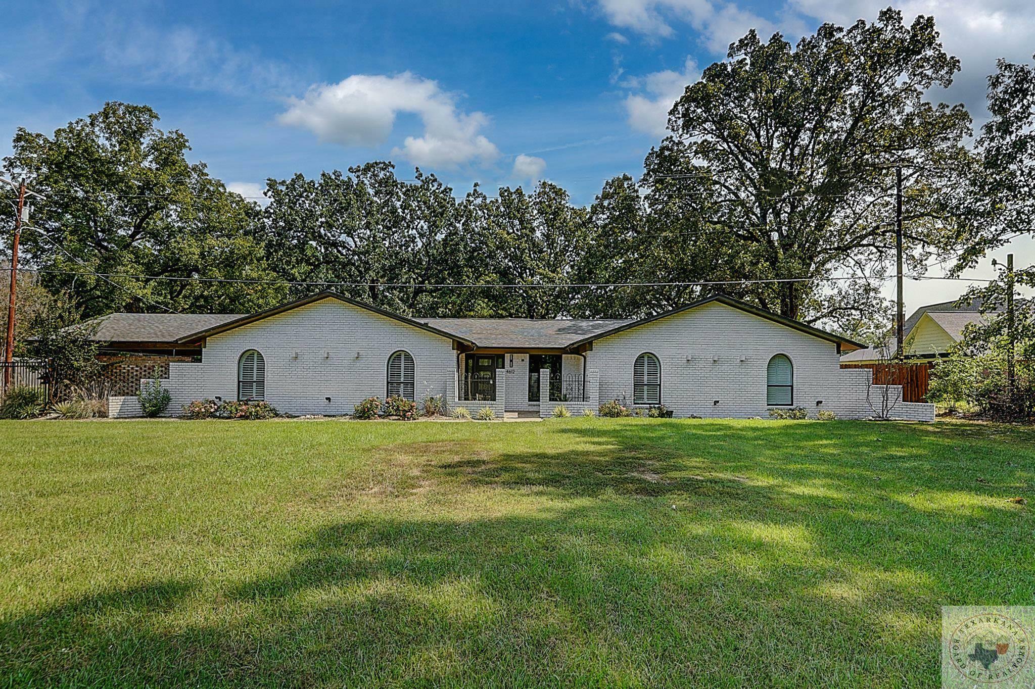 Property Photo:  4612 N Kings Hwy  TX 75503 