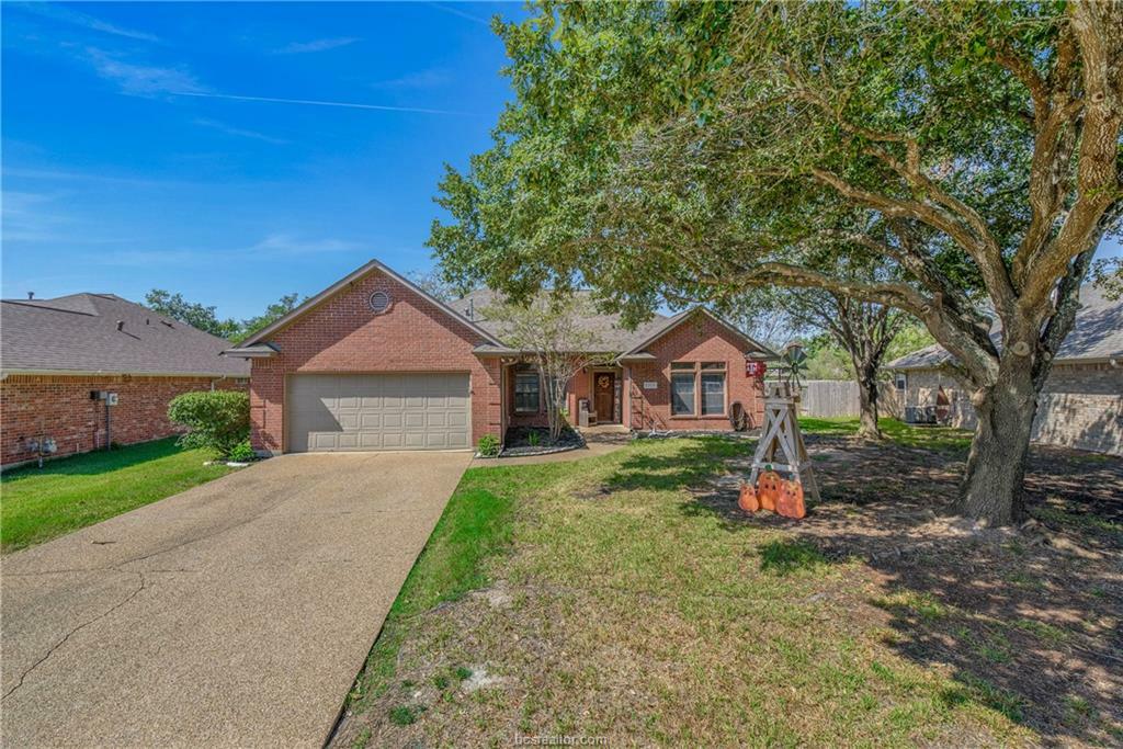 Property Photo:  5705 Timberton Drive  TX 77802 