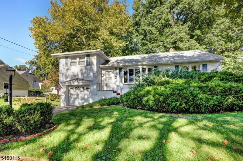 Property Photo:  52 Otoole St  NJ 07675 