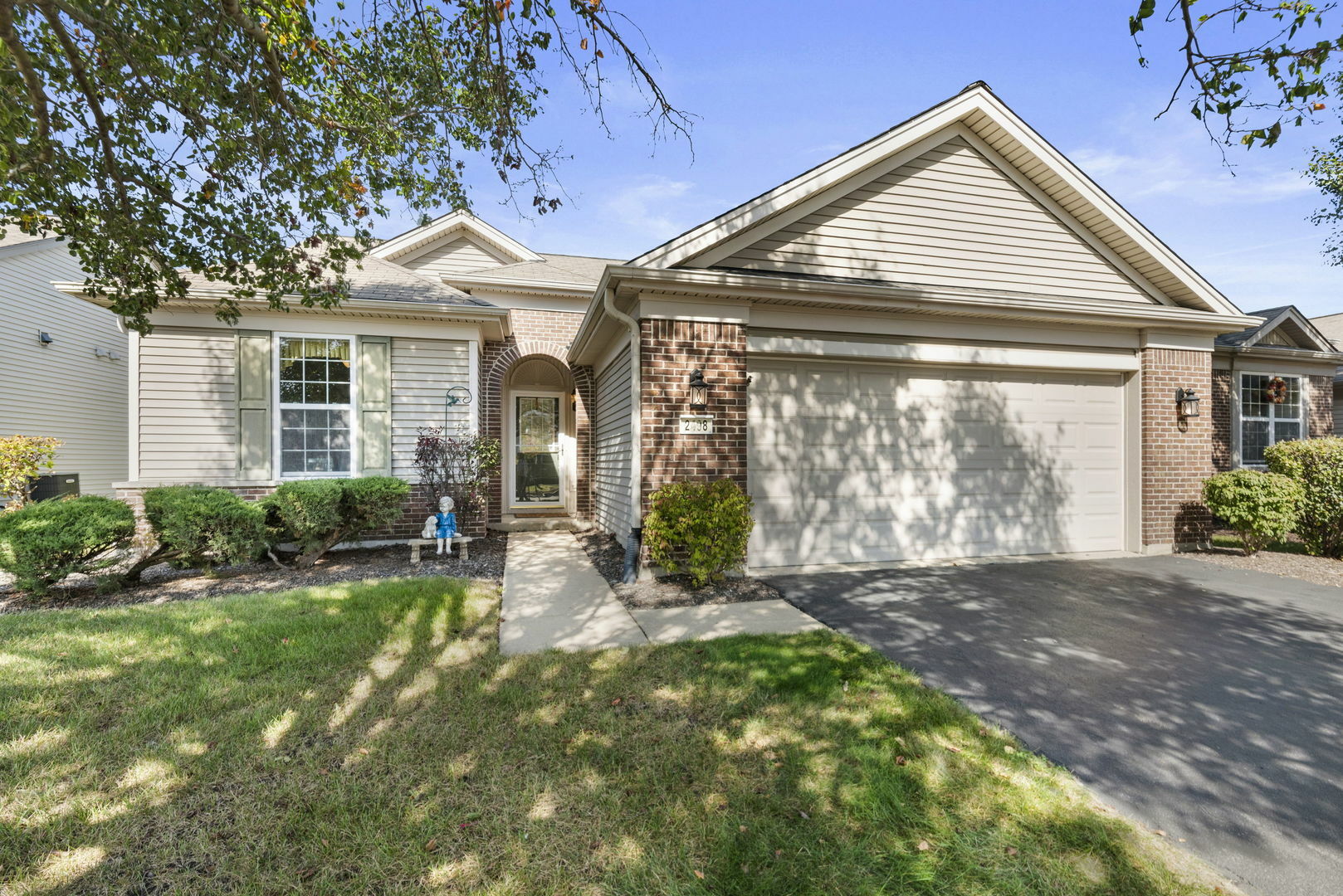 Property Photo:  2498 Rolling Ridge  IL 60124 