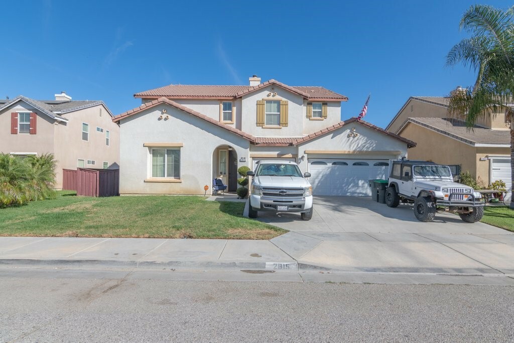 Property Photo:  2815 Newcastle Way  CA 92582 