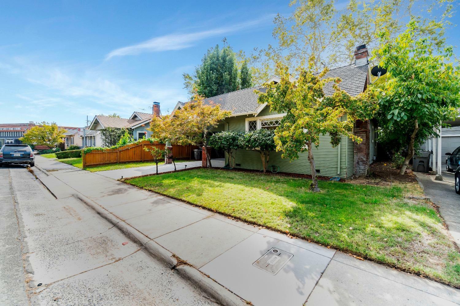 Property Photo:  3158 N Street  CA 95816 