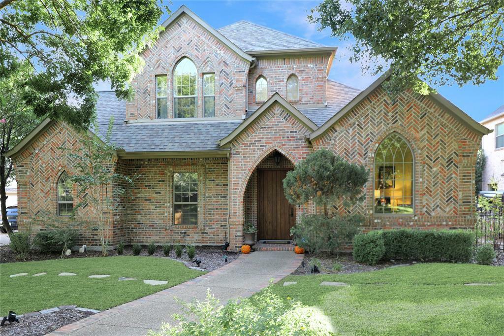 Property Photo:  1616 Pembroke Lane  TX 75072 