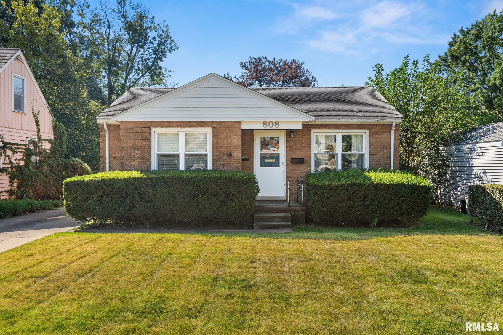 Property Photo:  808 W Ridge Road  IL 61614 