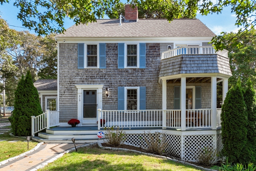 Property Photo:  315 Pleasant St  MA 02659 