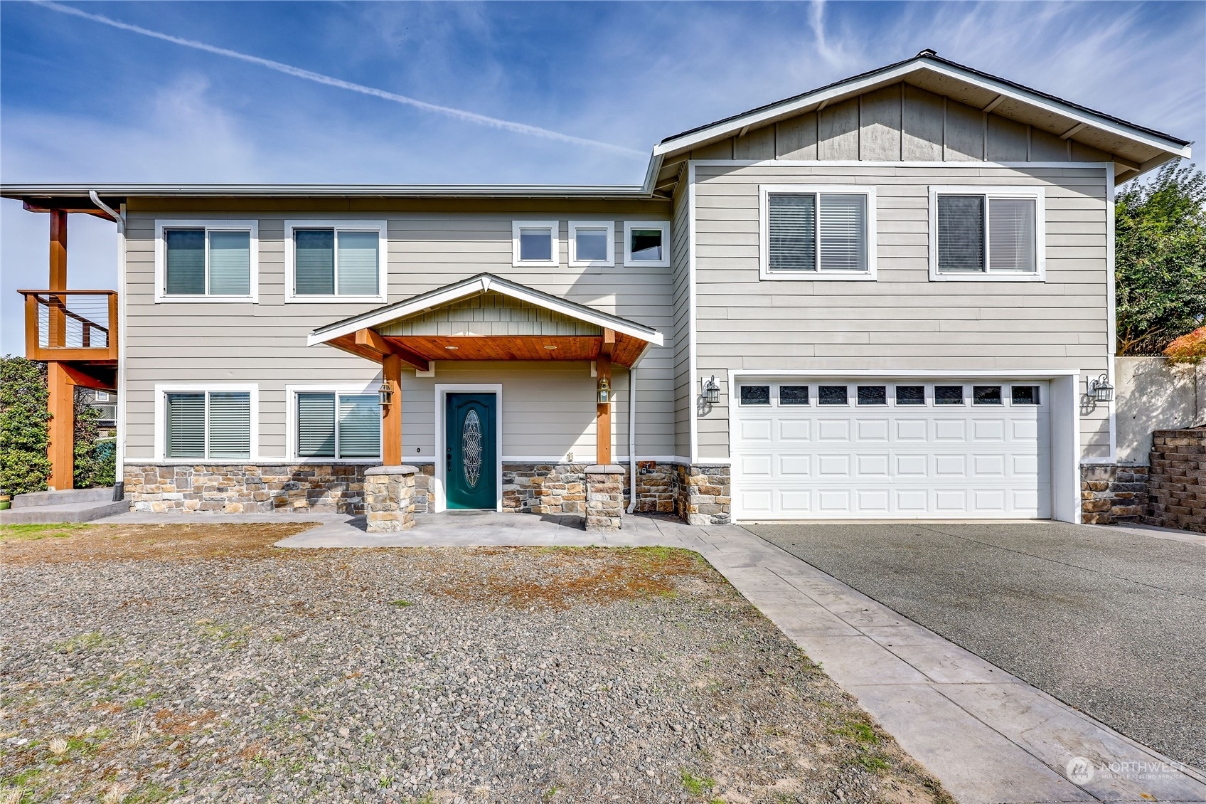 Property Photo:  5195 NE Cedar Lane  WA 98340 